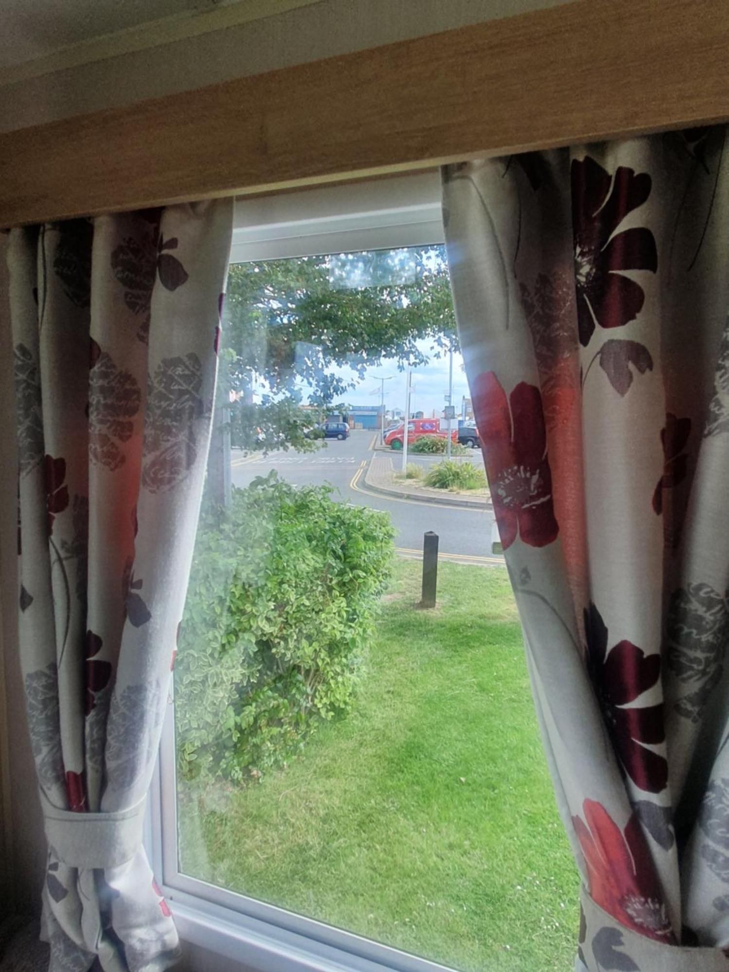 Fantasy Island King Fisher 8Berth 401 Инголдмелс Екстериор снимка